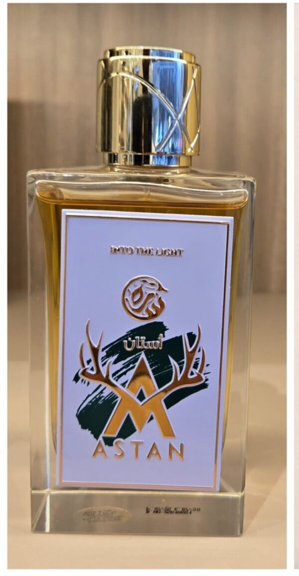 Astan into the light (inspired by amouage reasons)